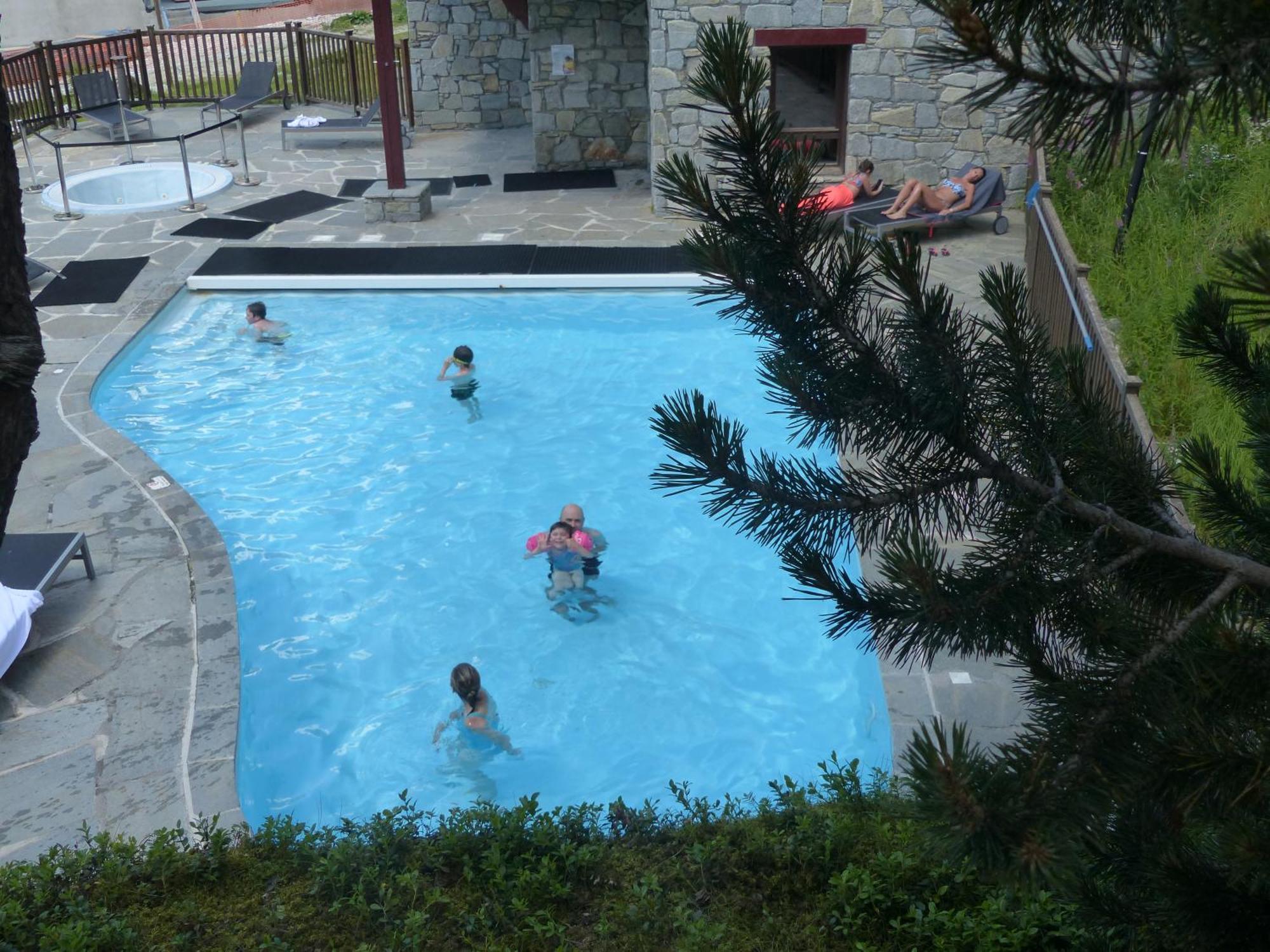 Le Grand Ours - In Out 4 Bed Chalet, Arc 1950 *