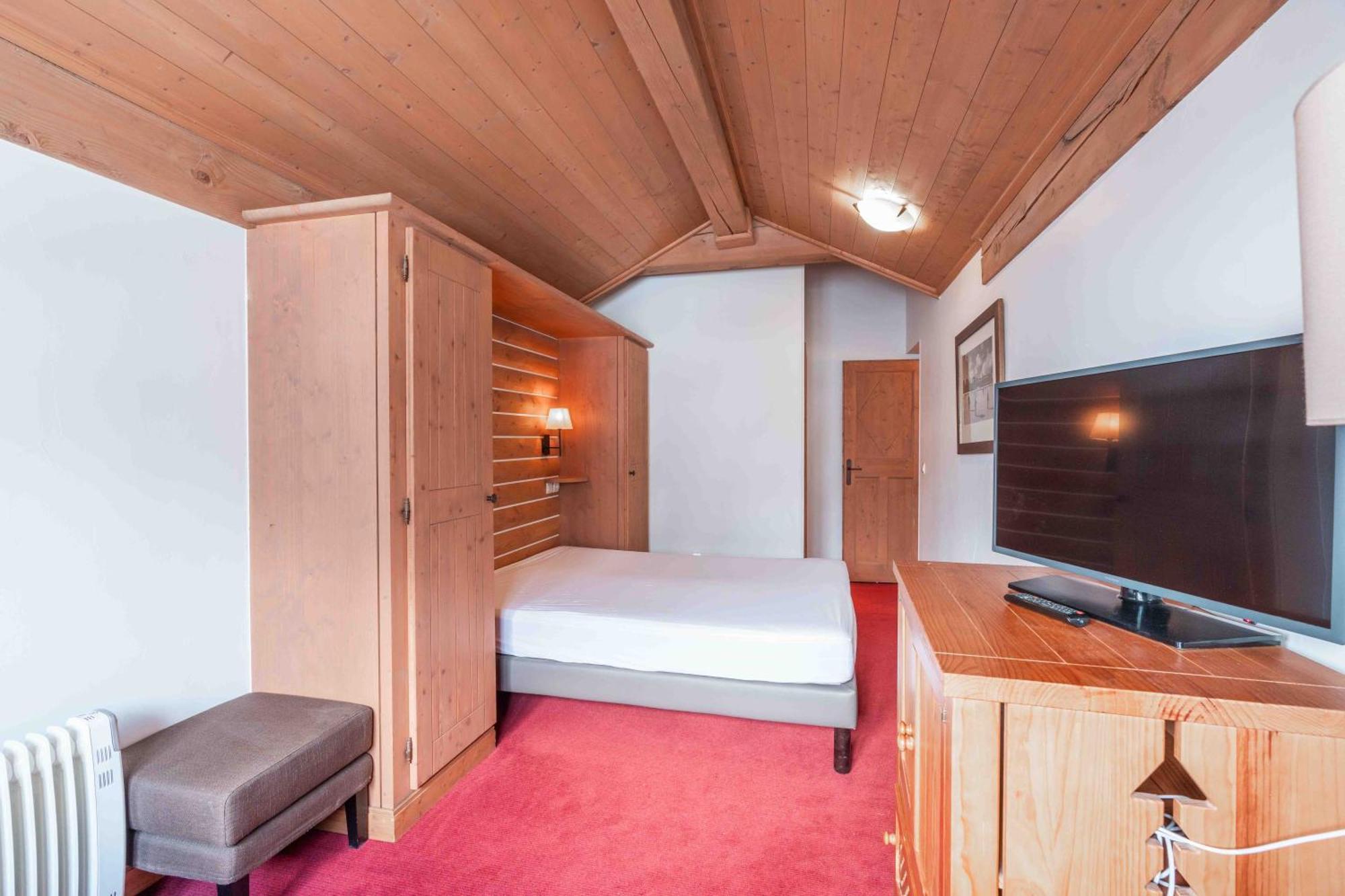 Le Grand Ours - In Out 4 Bed Chalet, Arc 1950